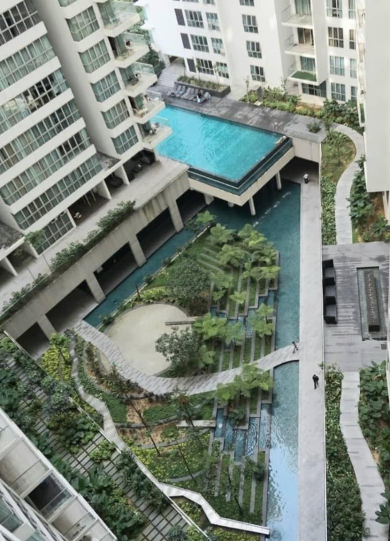 Regalia Suites With Infinity Pool Klcc By Staycation Homes Kuala Lumpur Exterior photo